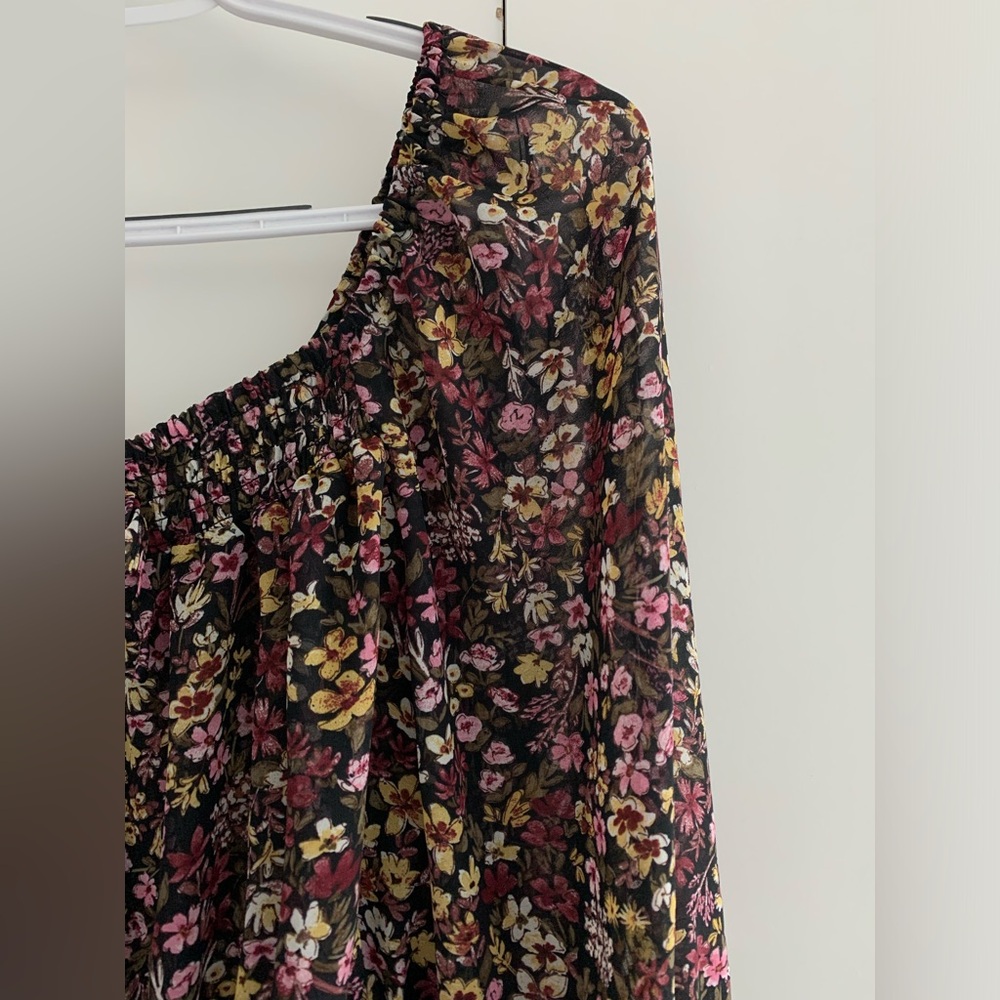 Mango Floral Off-the-Shoulder Blouse - Picture 5 of 7